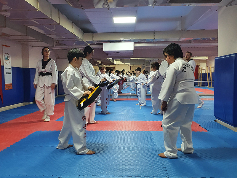 https://www.mdspor.com.tr/wp-content/uploads/2022/04/Taekwondo-Okulu.jpg
